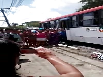 shot dead  for trying to steal a bus