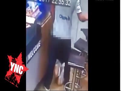  SHOCKING Couple do sex act in Dominos pizza restaurant 