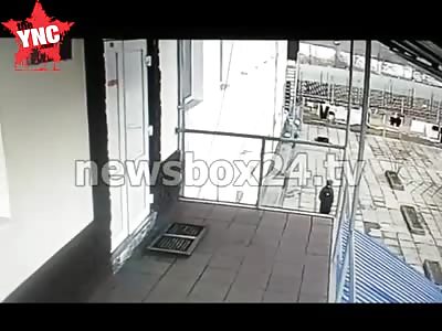 Prisoner falls  out of a 2nd floor window and dies 