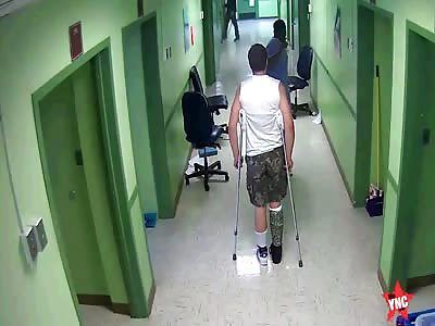 black Alabama psychiatric ward staff beat up white patient  