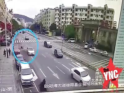 drunk driver hits into a woman in Chenzhou