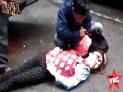 [Long Version] Terrible accident  in Indonesia Friends cry next to there dead friend