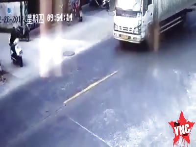 instant karma man steals a bike and then was hit by a lorry then a car in Guangzhou 