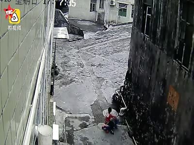 6-year-old boy was crushed and died in Guangdong