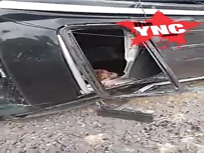  Pajero Sport cars struck by trains in Pagesangan Surabaya, that killed 2 people