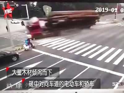 close up + athermath of the 7AM log accident in in Wuxi