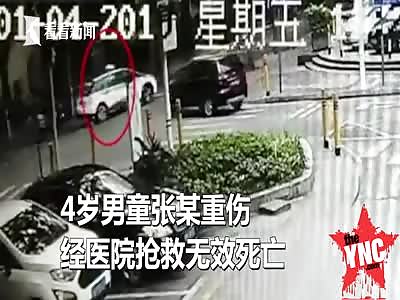 4-year-old boy died when he was crushed by MR Li driving a BDA3291 taxi in Guangdong 