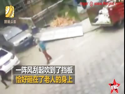 Uncle Liu has a accident in Chongqing 