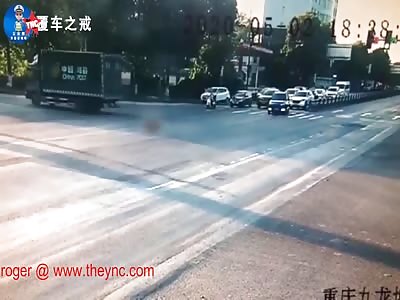 man on his bike was hit by a truck in Xipeng Town