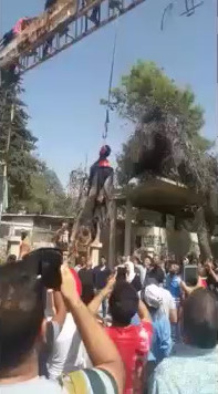 Rapist is Publicly Hanged in Iran