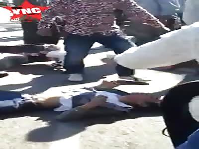 Thief is brutally kicked and head slammed onto the pavement