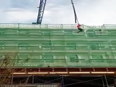 Stupid Worker Falls From Cranes Sling