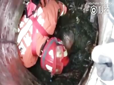 Shitty Day: 80 Year old Woman Covered in Shit is Rescued from Cesspit in China