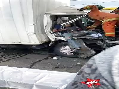 truck crash, young man is crushed to death