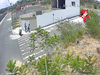 Man shot in the head (full video)