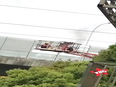 Die after being hit by a high voltage line
