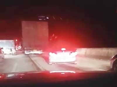 Trailer out of control causes strong accident