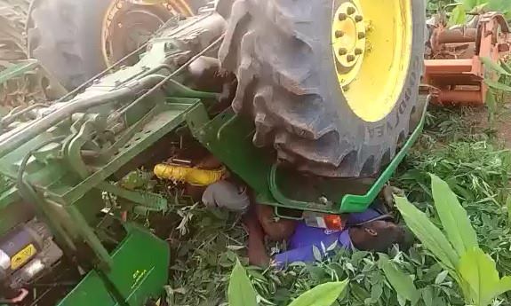 Worker dies Crushed Under the Tractor