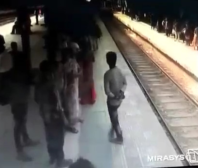 Suicide by Train. Old man Jumps in Front of Train [included aftermath]