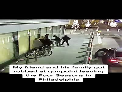 Street Robbery In Philly! 