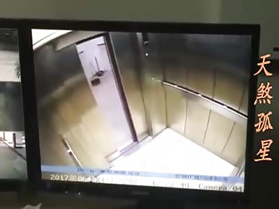 elevator accident man lost his leg