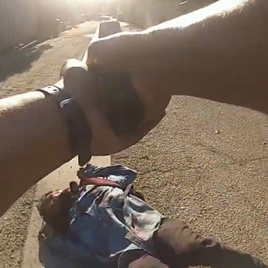 LAPD Cop Shoots Suspect Holding a Machete