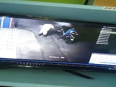 STREET GANGZTER beat A BOY then trying to rub his bike