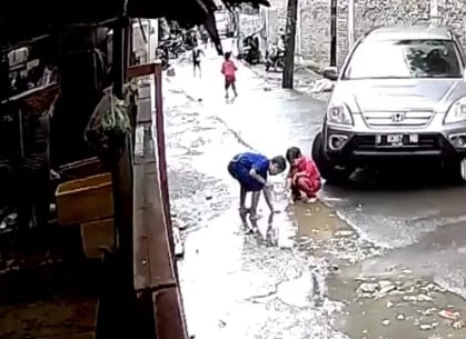 Kid Crushed While Playing in the Street
