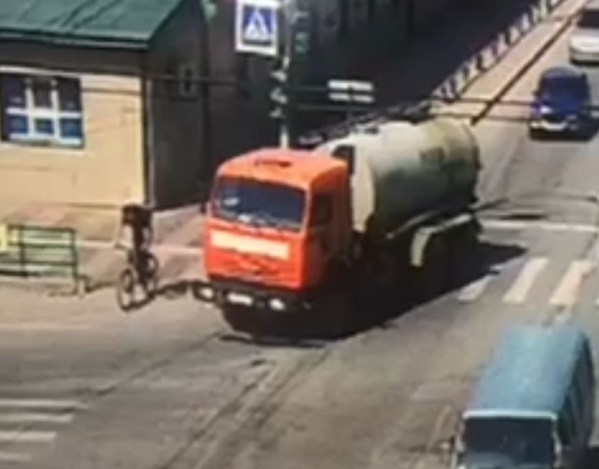 Teenage Bicyclist Ran Over By Water Tanker