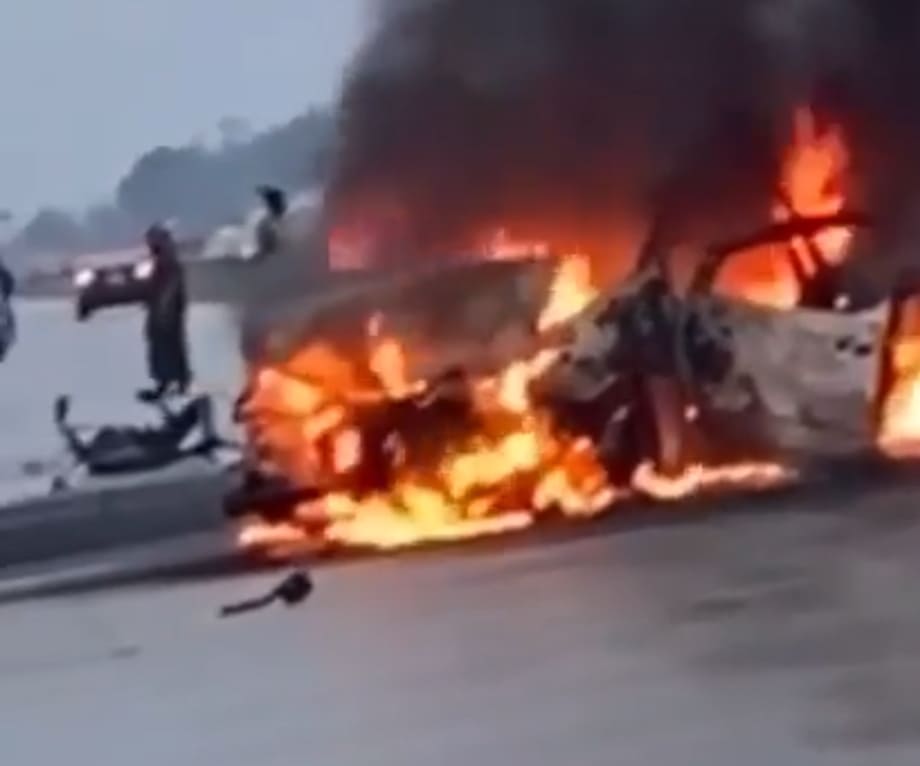 Four Burnt Alive In Fiery Crash 