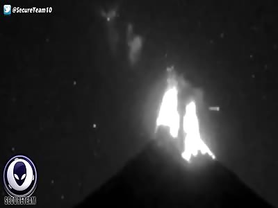 Alien Craft Flies THROUGH Erupting Volcano! Outside Help