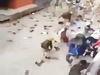 Hindus attacking indian muslims