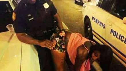 HOLY SHIT! Memphis Cop Caught Fucking Hooker