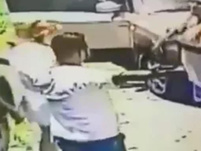 Man pulls Shotgun during Road Rage, Blows off Man's Arm