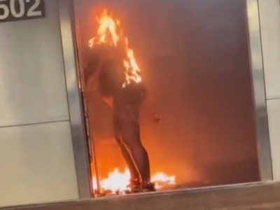 FULL Video of Woman Burning Alive Police do Nothing