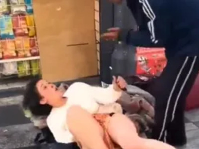 This is London, Poor Woman