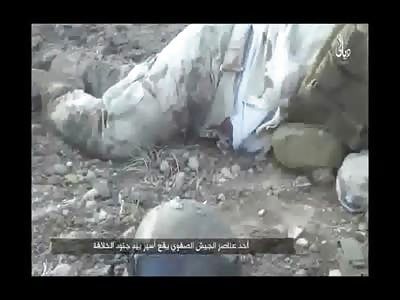 Wounded Iraqi Solider Executed Point Blank with a Machine Gun Shot to the Face