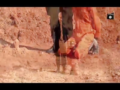 Black Man Beheaded with a Field Knife by ISIS 