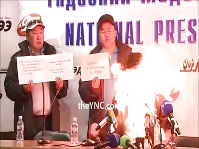 Mongolian Man Set Himself on Fire in Front of the Cameras for Anti-Corruption