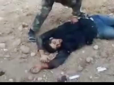RAGE: Syrian Solider goes Mental Stabbing Rebel Over 100 Times in the Face and Chest