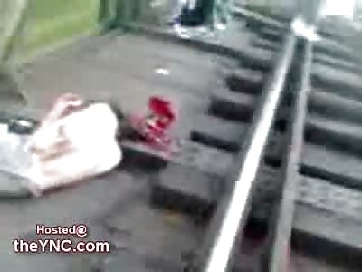 This is why you Should pay Attention while Crossing Train Tracks