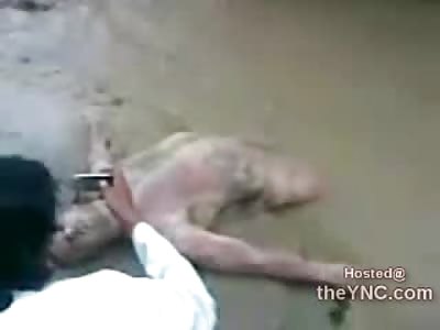 Dead American Soldier Washed up on Water is Filmed by Supposed Taliban