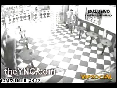 Bouncer Nonchalantly Executed while Lying Surrendered on the Ground as Robbers Walk out of Bar
