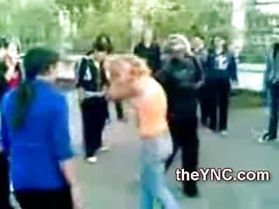 2 Blondes (One Crying) get a Brutal Beating from Female Mob. (Watch Full Video, Girl Winds up Punches on Girl)