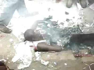 Short Video of thief that was Burned Alive in Africa
