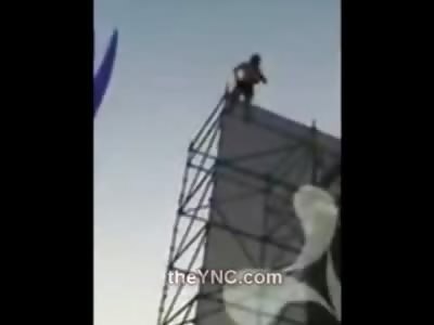 Drunk Moron Gets Whats Coming to Him .. thats a Long Fall