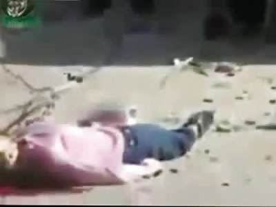 Syria Citizen Rescue Girl in Pink Shirt after Being Shot....Drag her To Safety 