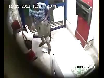 Full Unedited Video of Woman Killed at ATM Machine by the back end of a Machete