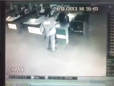 Cowards Execute Security Guard at Grocery Store as they Leave the Store