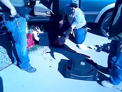 Footage of a Alleged Fugitive Shot in the Head by US Marshals in Albuquerque 